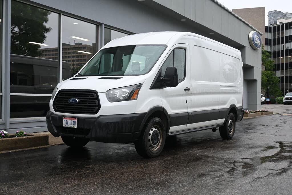 2015 FORD Transit
