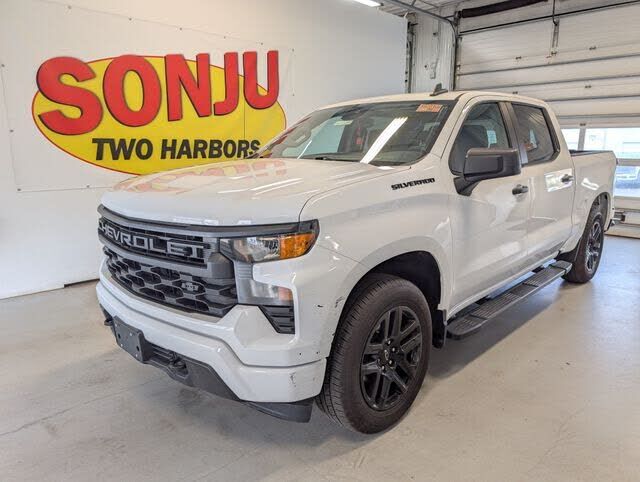 2023 CHEVROLET Silverado