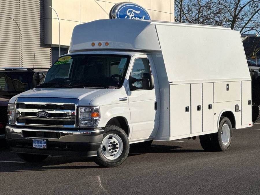 2026 Ford E-350