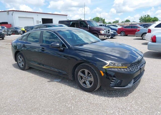 2022 KIA K5