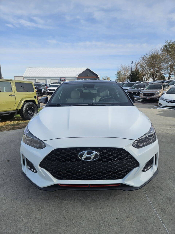 2019 Hyundai Veloster