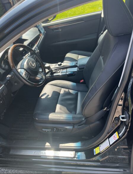2017 LEXUS ES