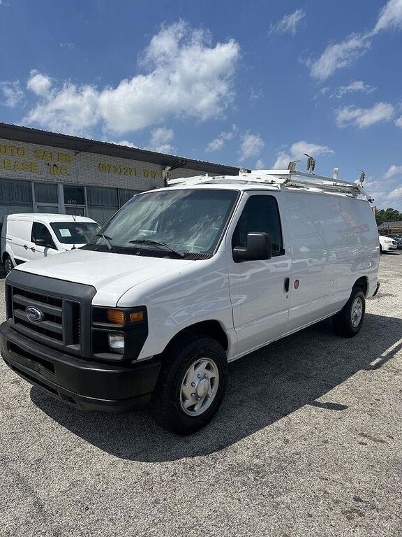 2011 Ford E-250