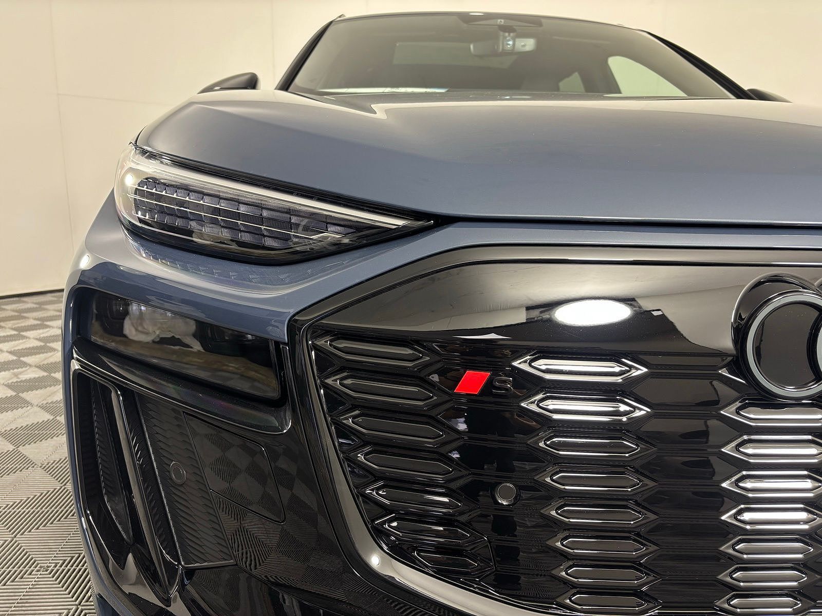 2027 Audi SQ6
