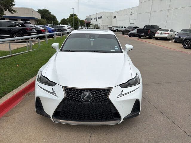 2020 Lexus IS