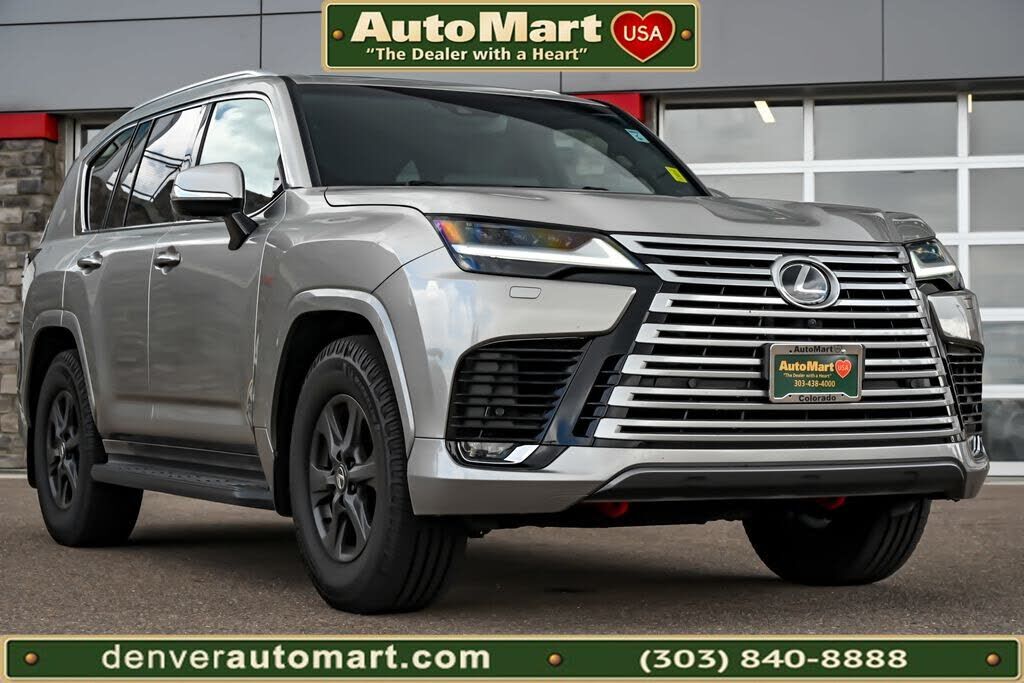 2024 LEXUS LX