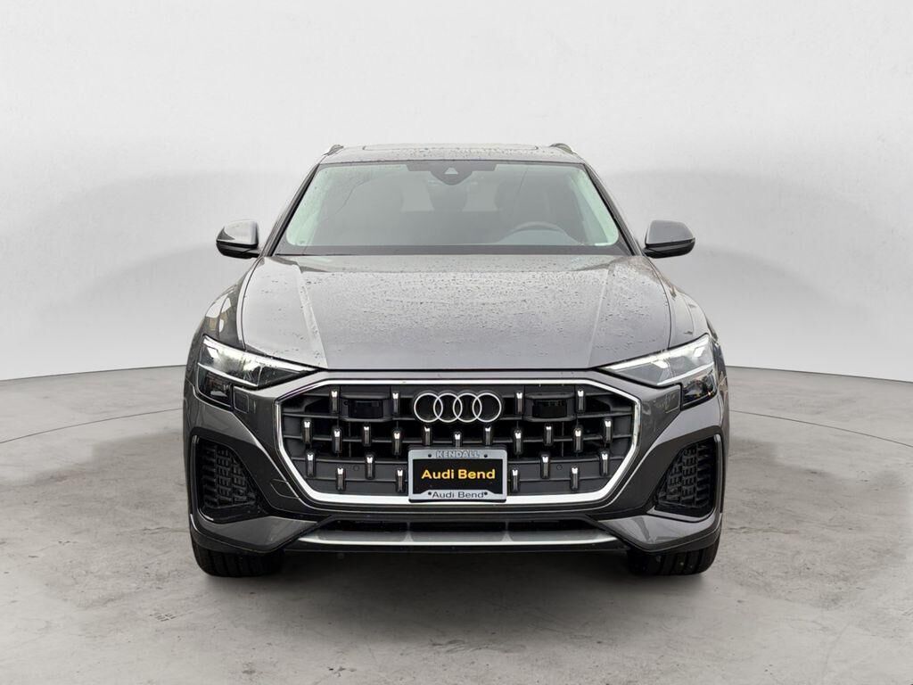 2026 Audi Q8