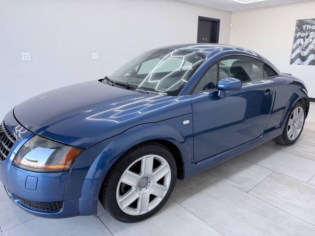 2004 Audi TT