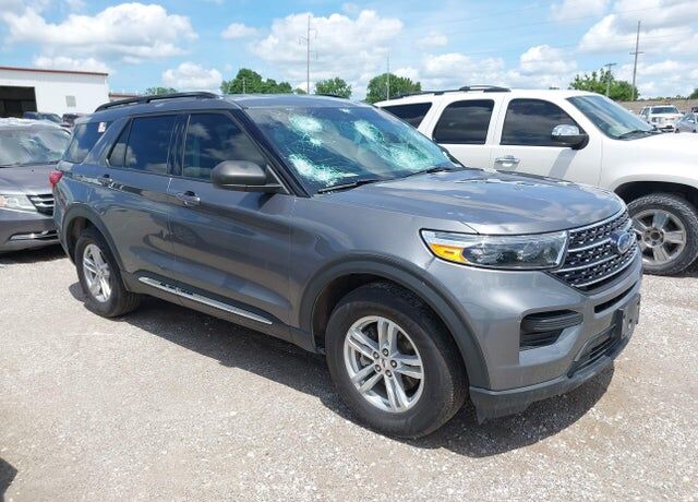 2021 FORD Explorer