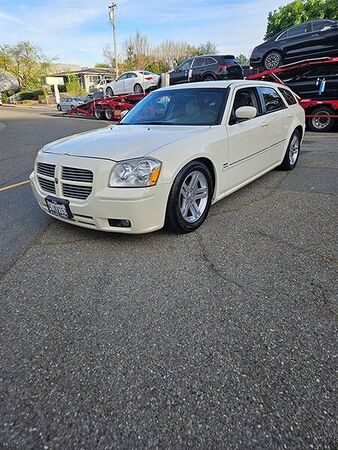 2005 Dodge Magnum