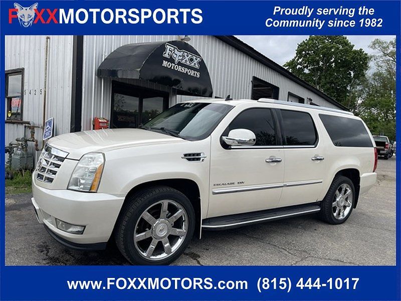 2010 CADILLAC Escalade