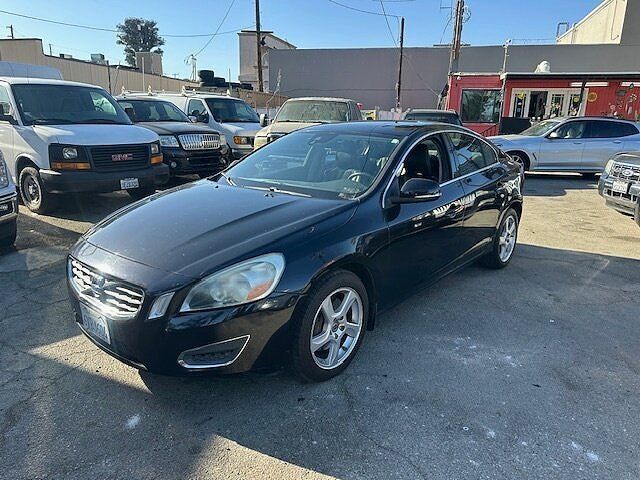 2012 VOLVO S60