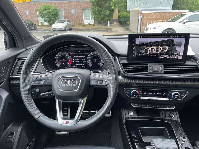 2023 Audi SQ5