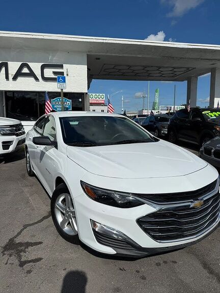 2024 CHEVROLET Malibu