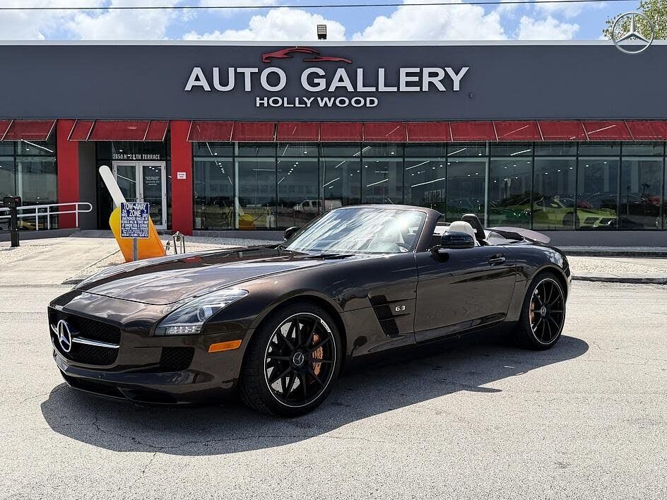 Mercedes-Benz SLS-Class