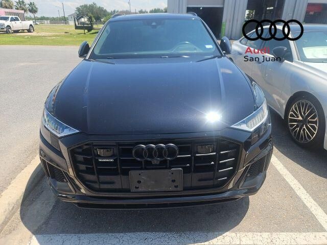 2021 Audi Q8