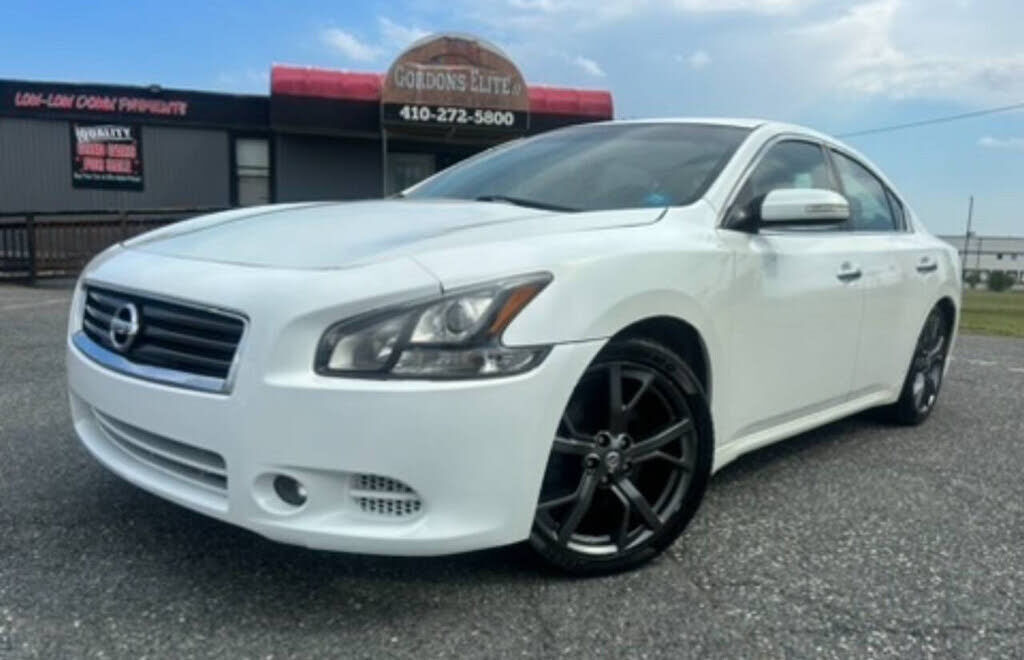 2013 NISSAN Maxima
