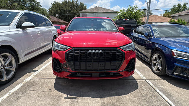 2022 Audi Q3