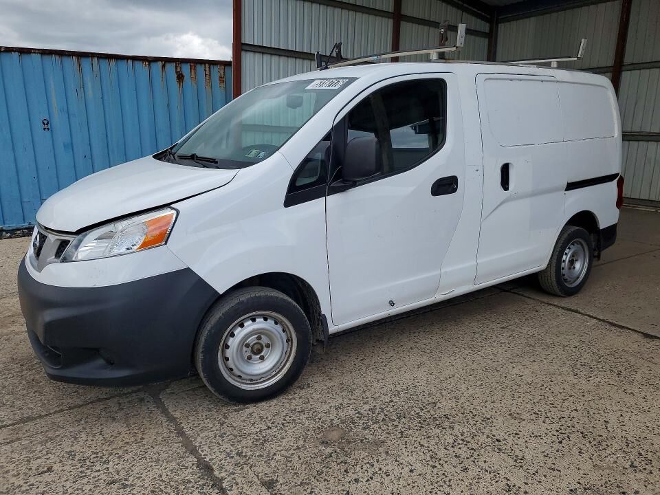 2015 NISSAN NV200