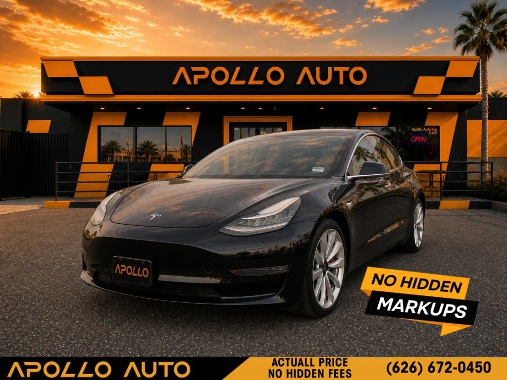 2018 TESLA Model 3