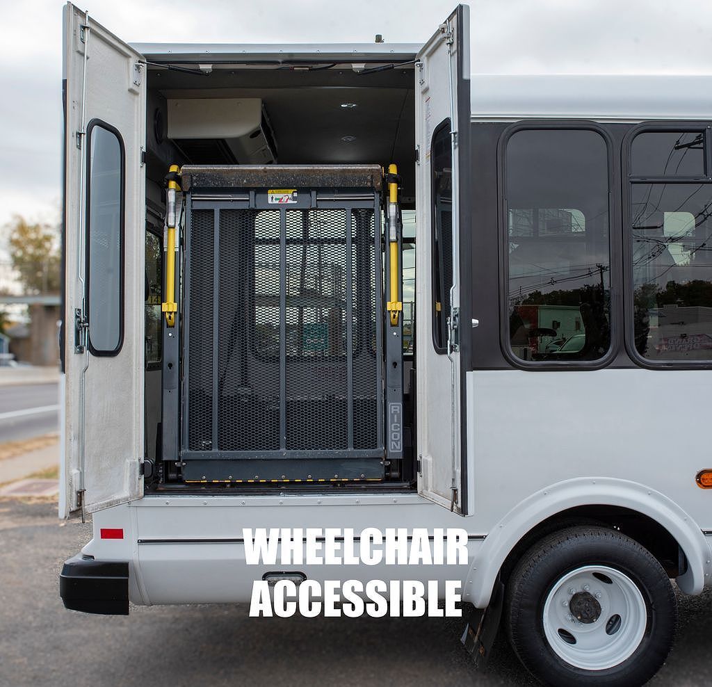 2016 Ford E-450