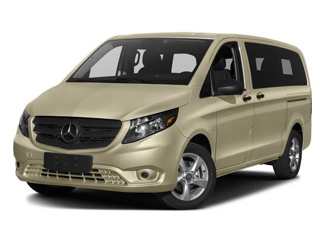 2016 Mercedes-Benz METRIS