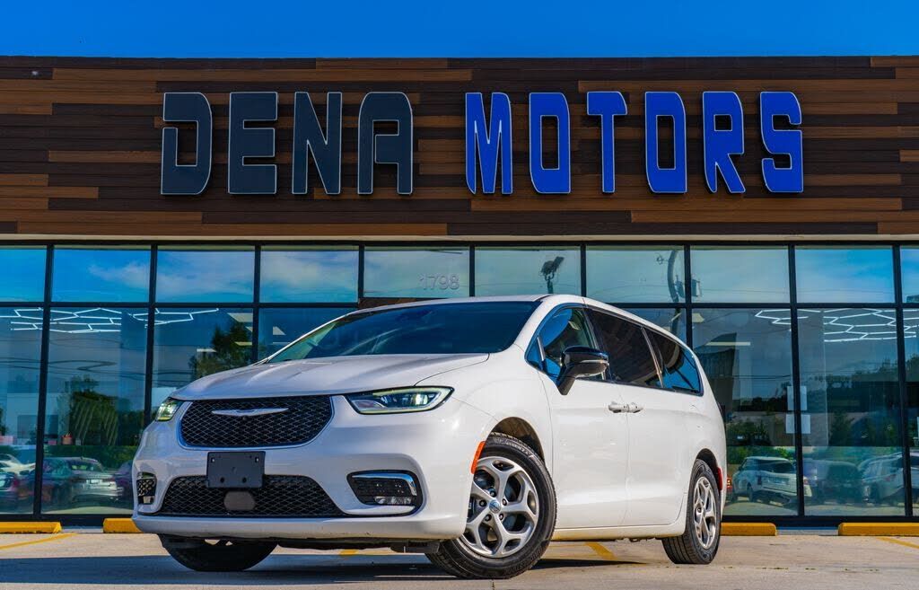 2024 CHRYSLER Pacifica