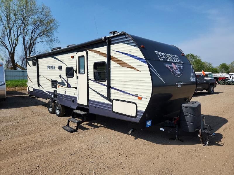 2018 FOREST RIVER Puma Towables
