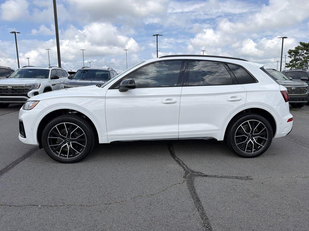 2023 Audi SQ5