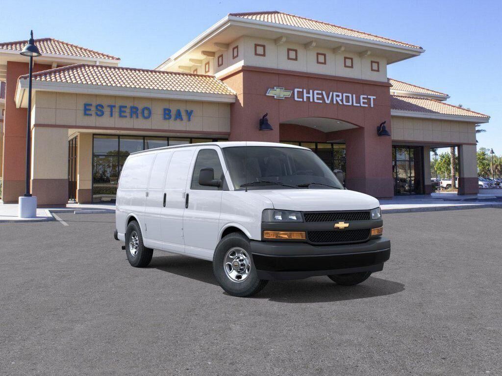 2026 CHEVROLET Express