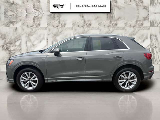 2022 Audi Q3