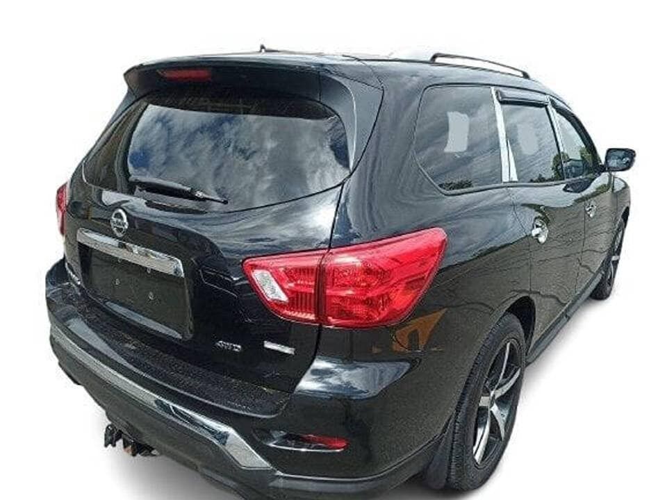 2018 NISSAN Pathfinder