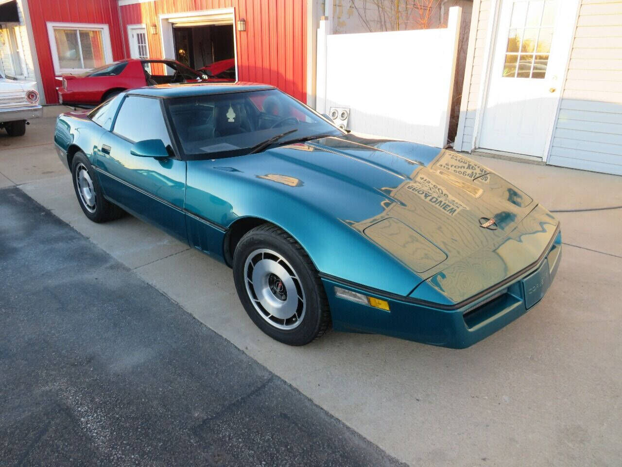 1984 CHEVROLET Corvette