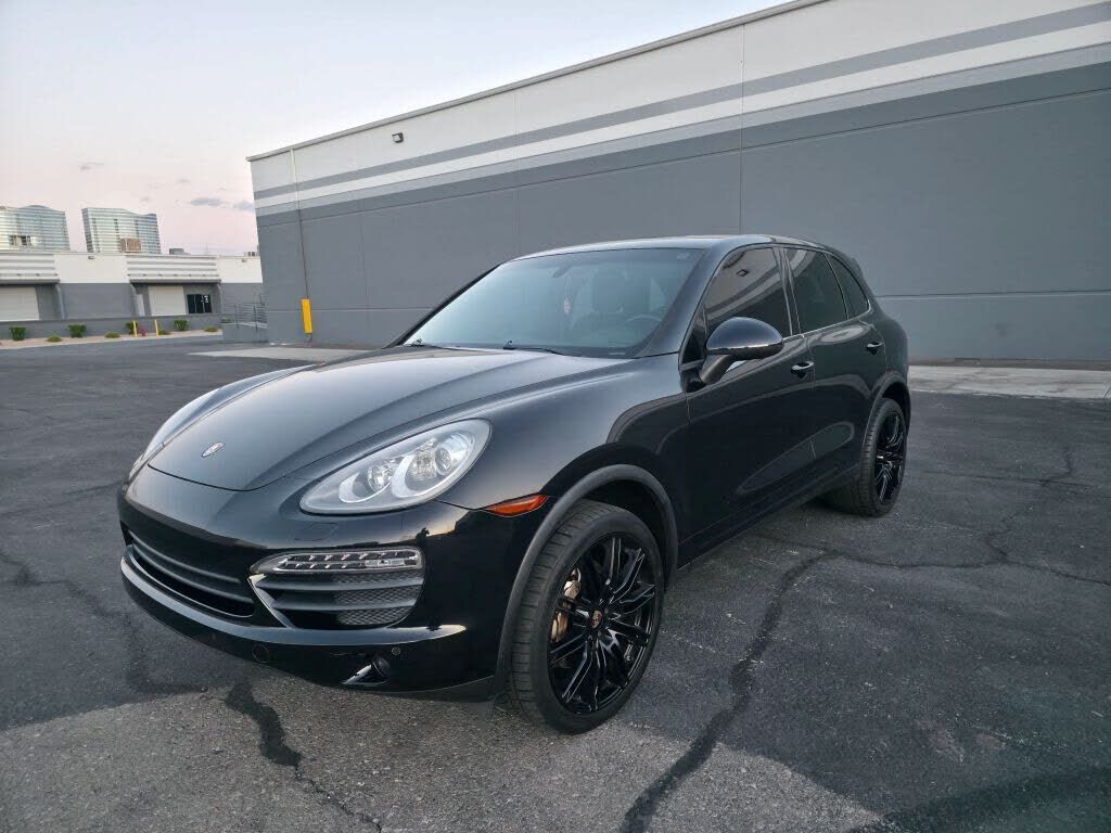 2014 PORSCHE Cayenne