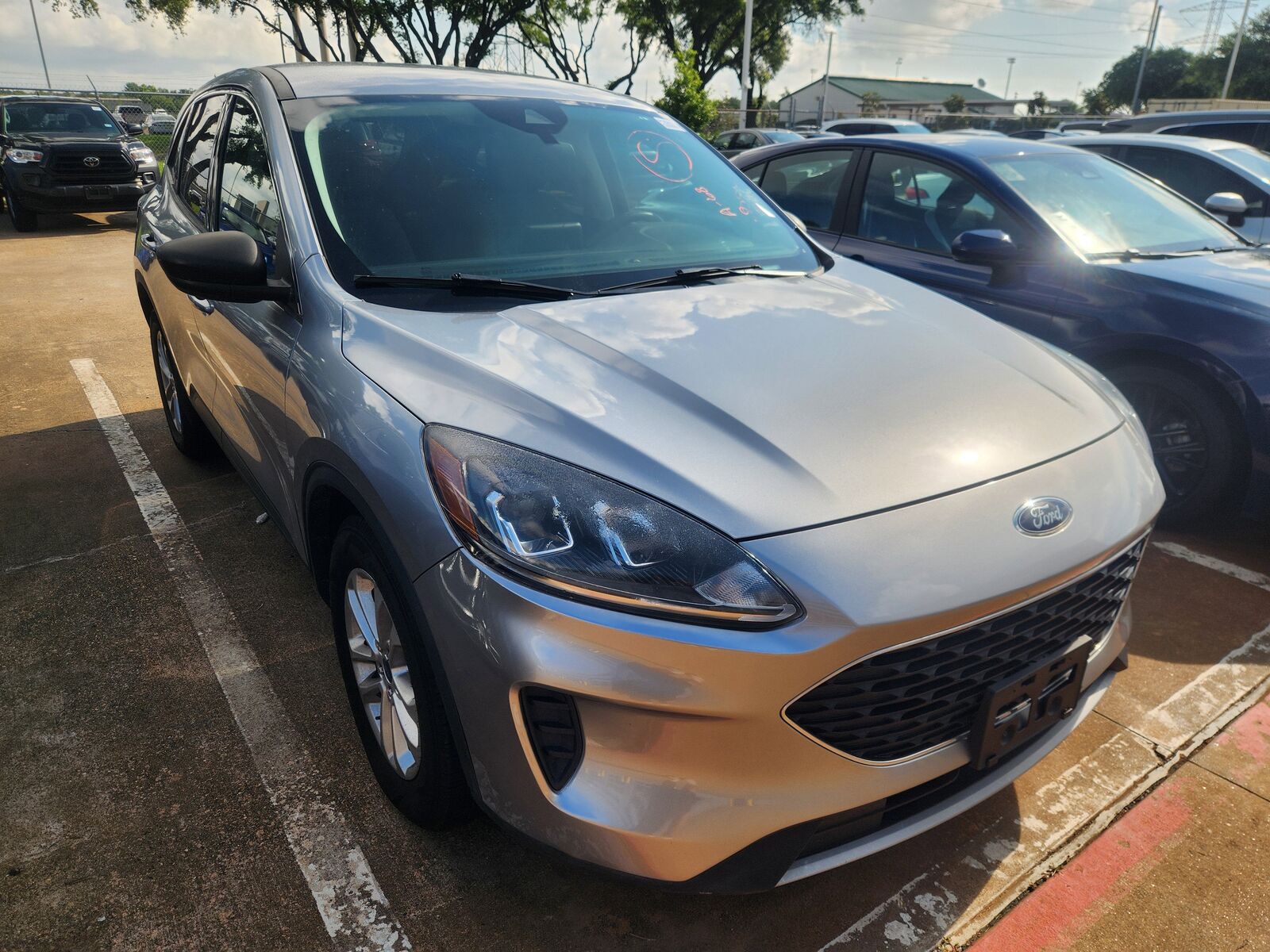 2022 FORD Escape