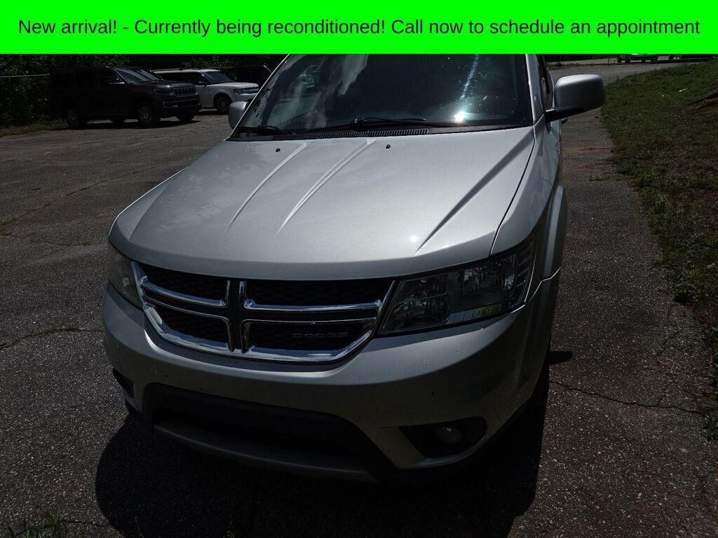 2011 DODGE Journey