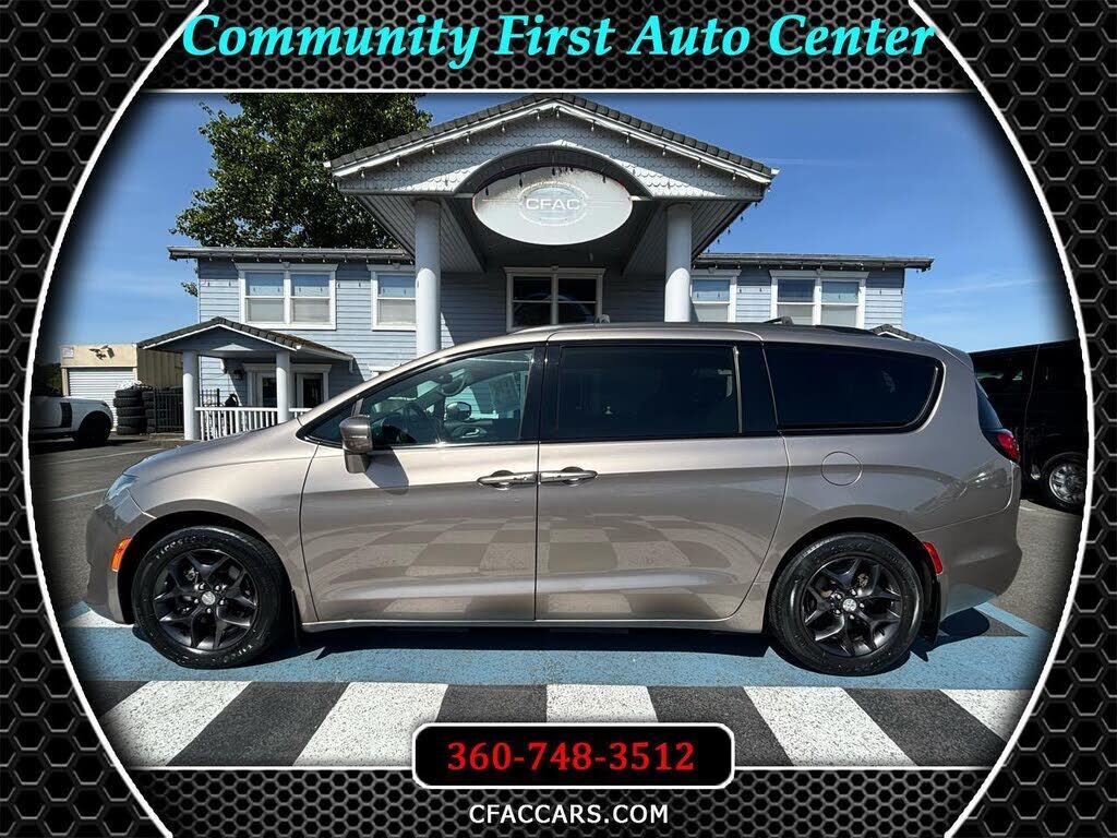 2018 CHRYSLER Pacifica