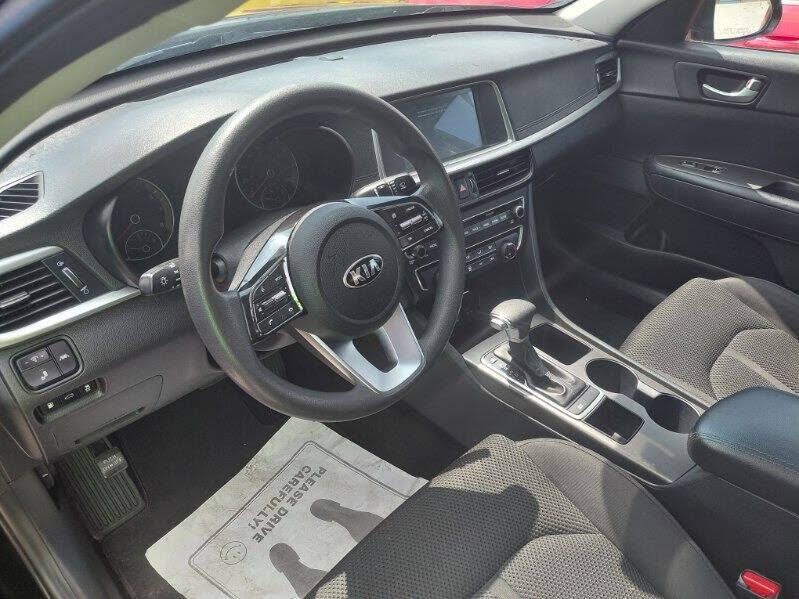 2019 KIA Optima