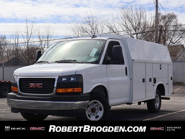 2025 GMC Savana