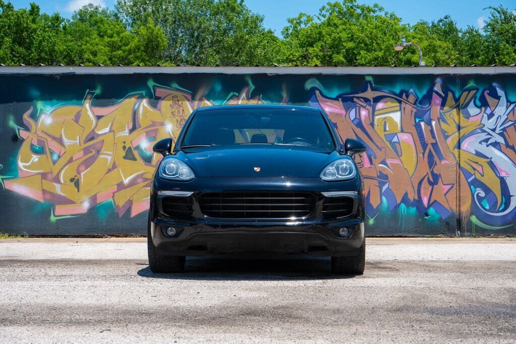 2015 PORSCHE Cayenne