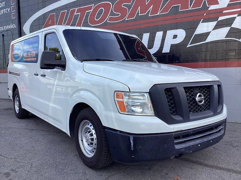 2016 Nissan NV