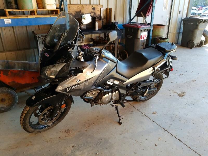 Suzuki DL650