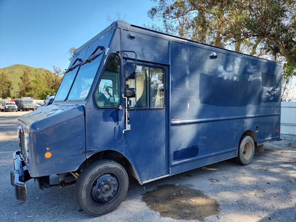 2020 FREIGHTLINER MT 45G Front Gasoline Engine Walk in Van Chassis