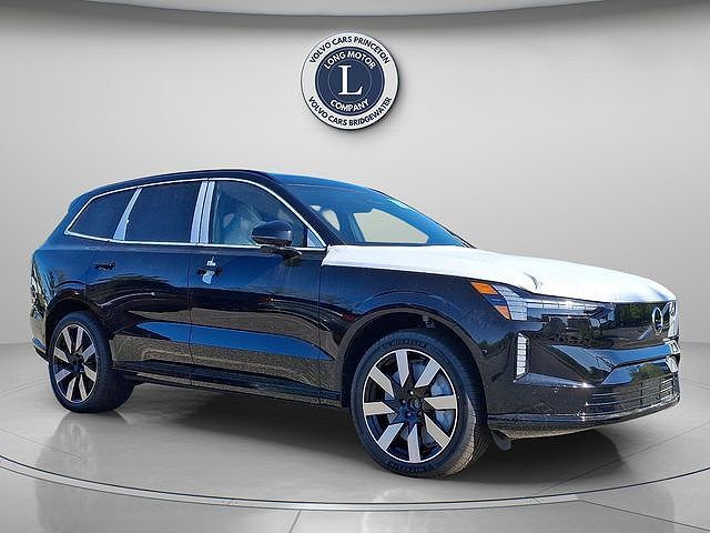 2026 VOLVO EX90