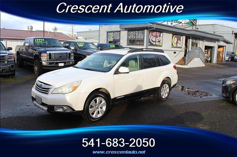 2010 SUBARU Outback