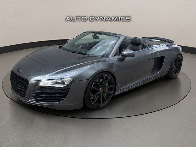 2011 AUDI R8