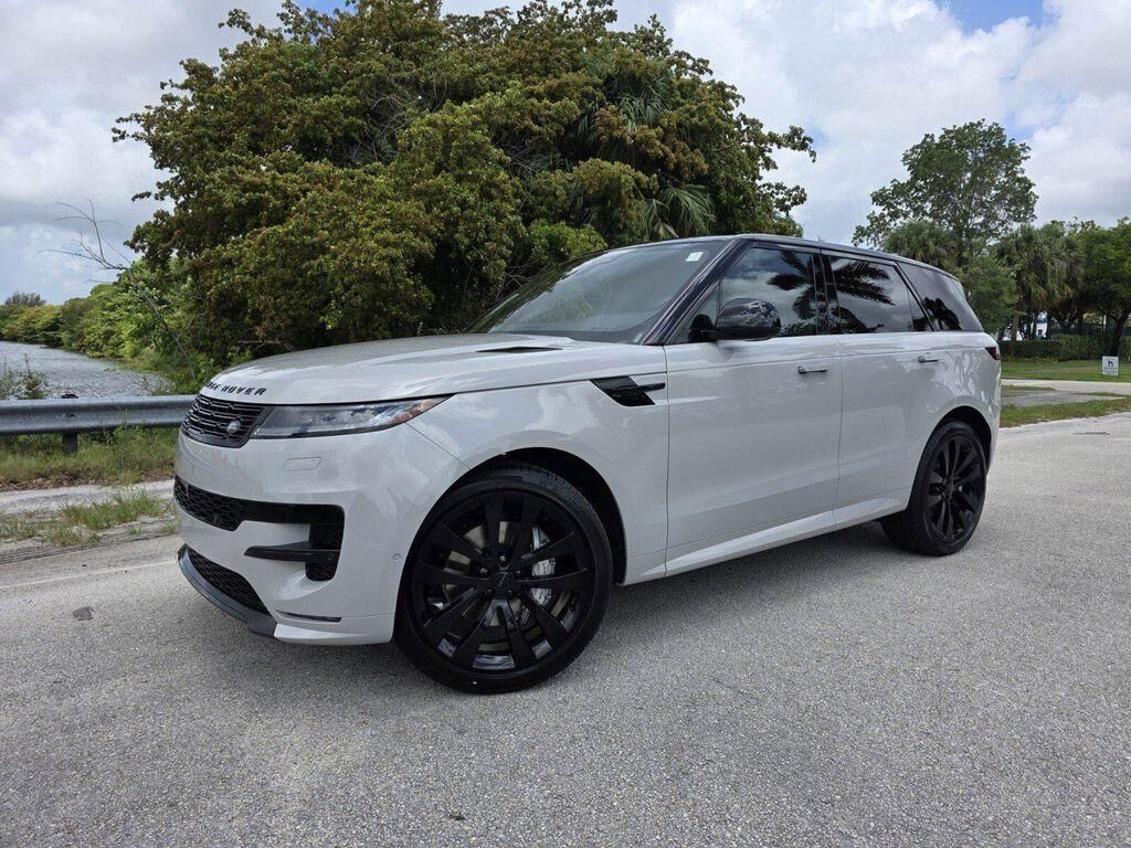 2026 LAND ROVER Range Rover Sport