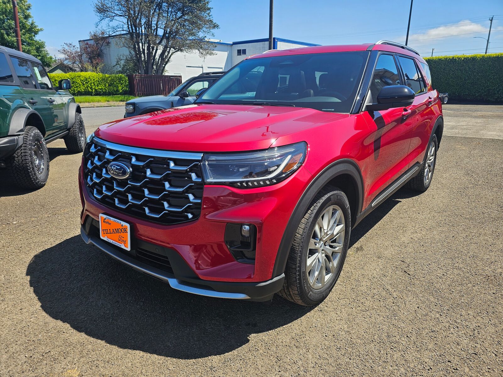 2025 FORD Explorer