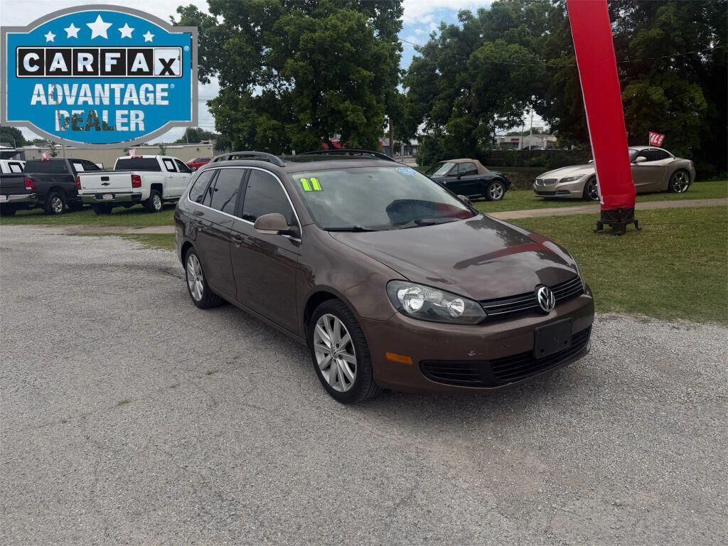 2011 VOLKSWAGEN Jetta Wagon