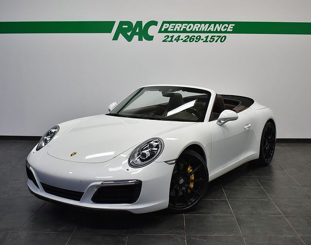 2017 PORSCHE 911